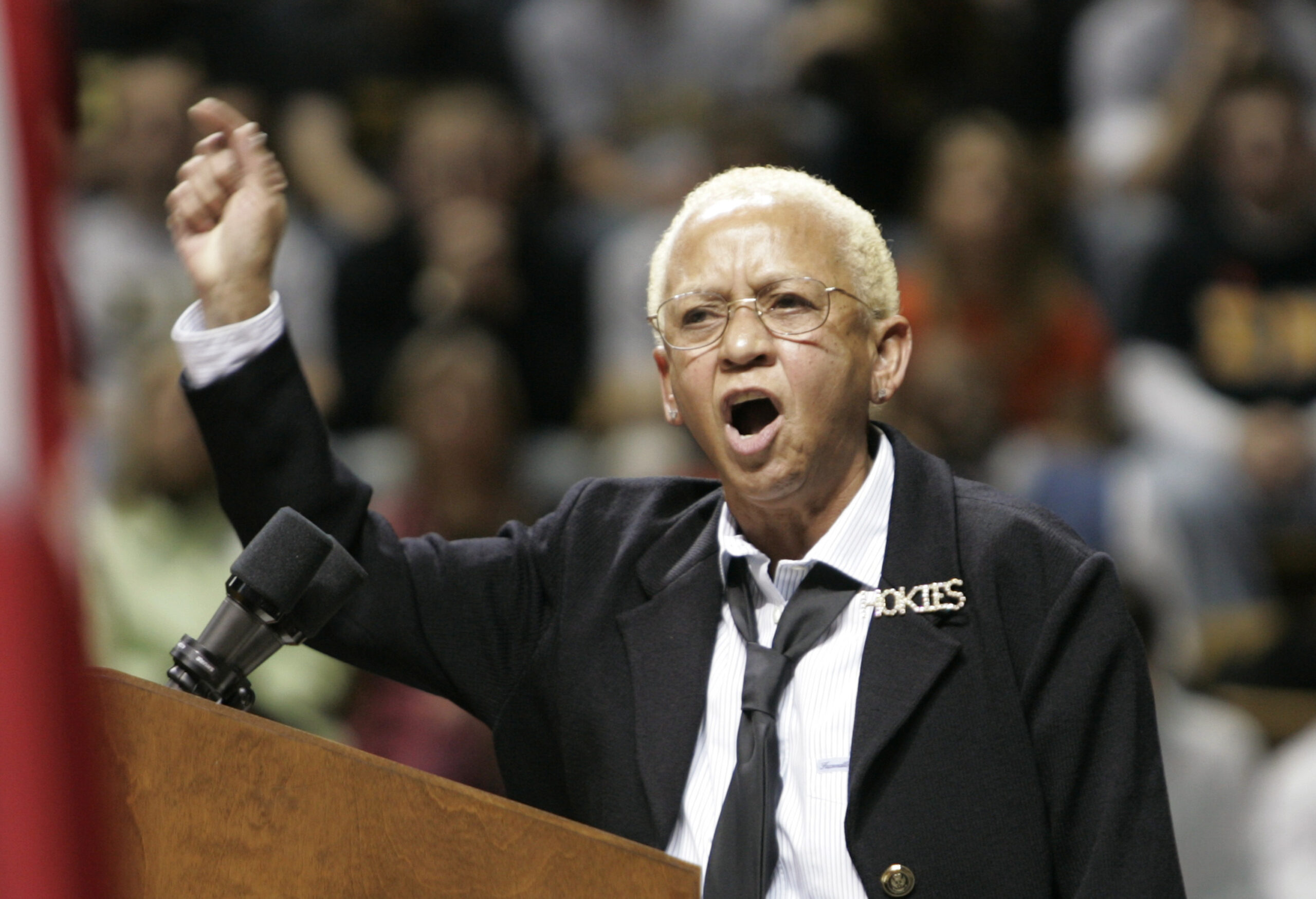 Nikki Giovanni, poet and literary celebrity, has died at 81 – The Philadelphia Sunday Sun