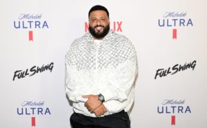 DJ Khaled won the exclusive Michael Jordan sports shoes gifts in 23