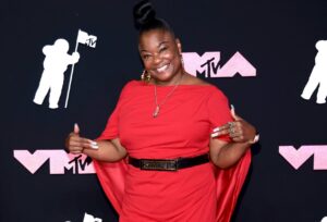 Grammys (Grammys) to commemorate Roxanneshanté (video) with a lifetime achievement award (video)