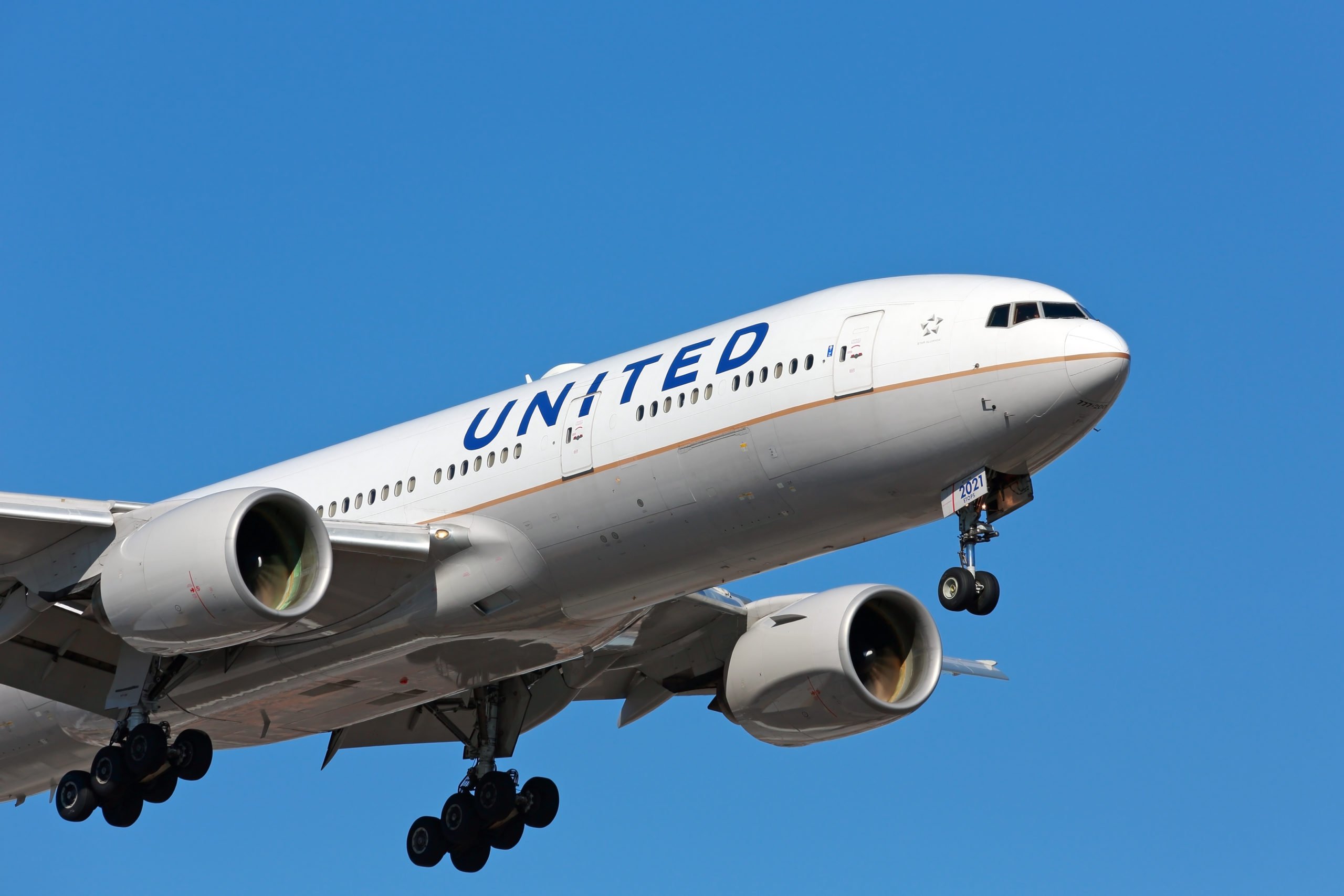 Turn unwanted Cheesecake Factory and Walmart gift cards into travel miles with United's MileagePlus program