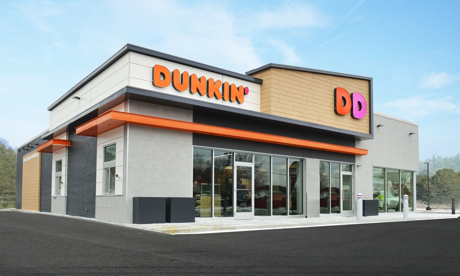 dunkin'Drops Plant-based Milk Nationwide