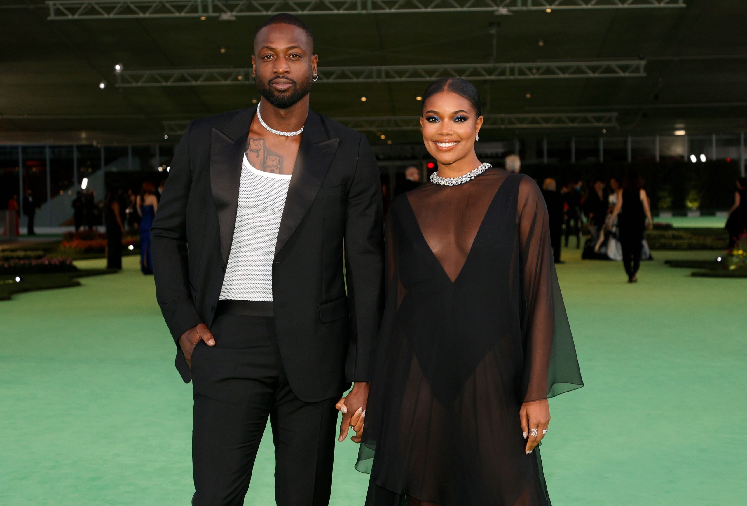 Gabrielle Union changes stance with Dwyane Wade 50/50 (Video)